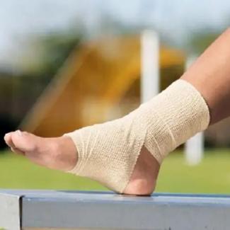 Do bandages heal wounds faster?